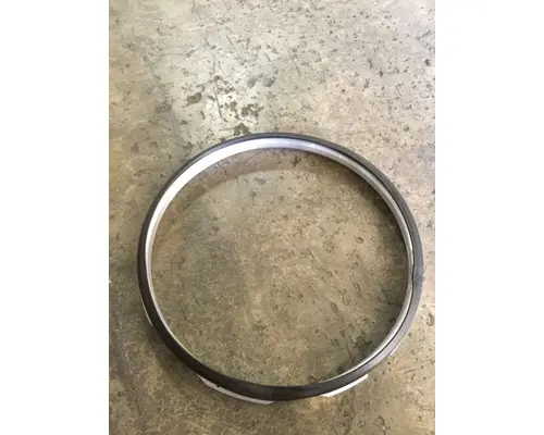 INTERNATIONAL 7600 Radiator Shroud