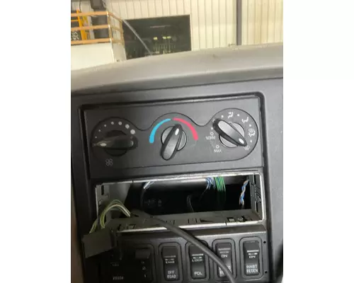 INTERNATIONAL 7600 Temperature Control