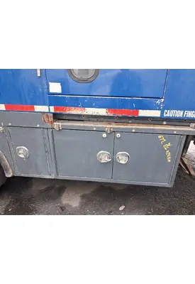 INTERNATIONAL 7600 Tool Box