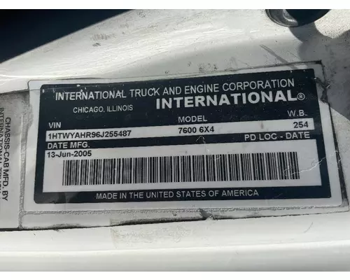 INTERNATIONAL 7600 Vehicle For Sale