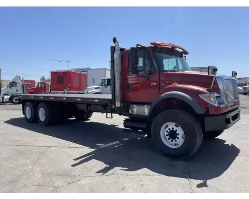 INTERNATIONAL 7600 Vehicle For Sale