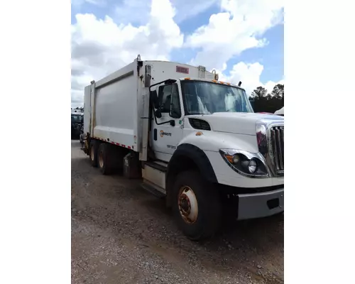 INTERNATIONAL 7600 WHOLE TRUCK FOR RESALE