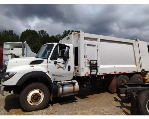 INTERNATIONAL 7600 WHOLE TRUCK FOR RESALE