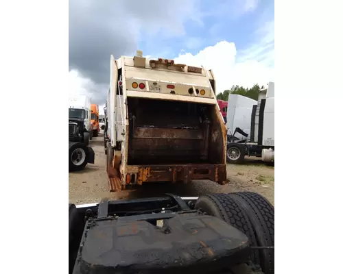 INTERNATIONAL 7600 WHOLE TRUCK FOR RESALE