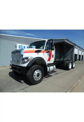 INTERNATIONAL 7600 WHOLE TRUCK FOR RESALE