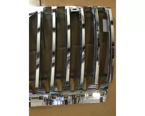 INTERNATIONAL 7700 Grille