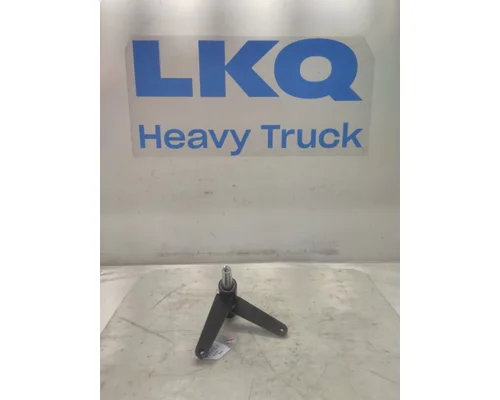 INTERNATIONAL 7700 Latches and Locks