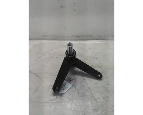 INTERNATIONAL 7700 Latches and Locks