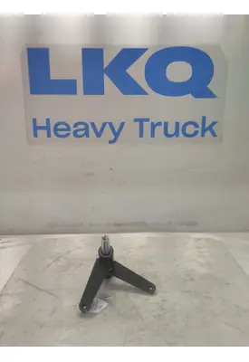 INTERNATIONAL 7700 Latches and Locks
