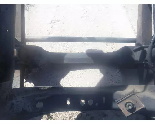 INTERNATIONAL 8000 Fr Axle Beam (2WD)