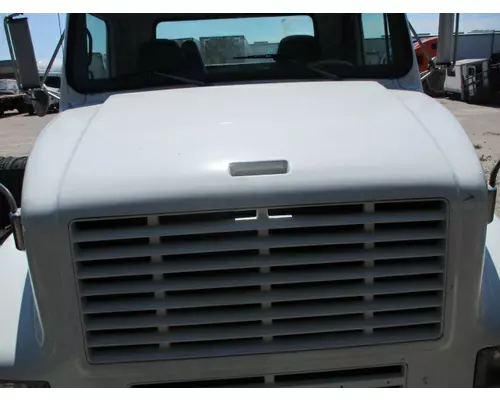 INTERNATIONAL 8100 1988-2003 HOOD