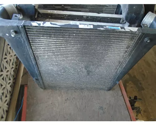 INTERNATIONAL 8100_NV9C ChargeAirCooler