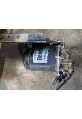 INTERNATIONAL 8100 Air Dryer