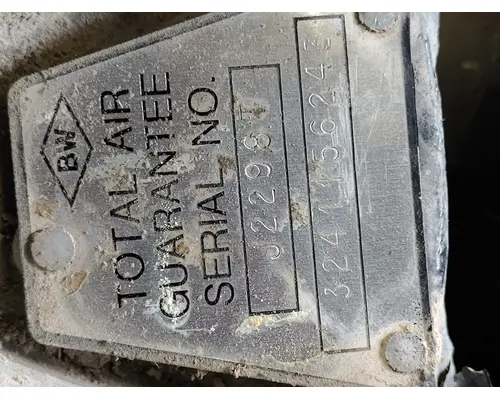 INTERNATIONAL 8100 Air Dryer