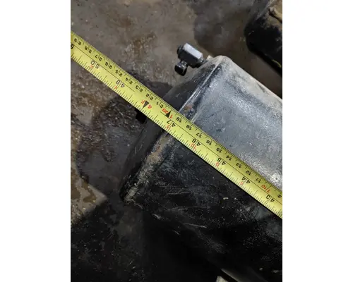 INTERNATIONAL 8100 Air Tank