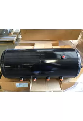 INTERNATIONAL 8100 Air Tank