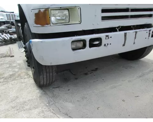 INTERNATIONAL 8100 BUMPER ASSEMBLY, FRONT