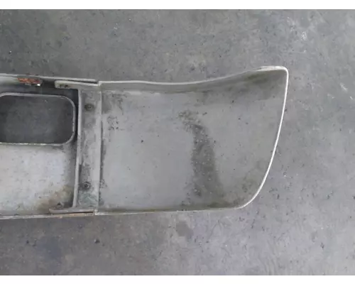 INTERNATIONAL 8100 BUMPER ASSEMBLY, FRONT