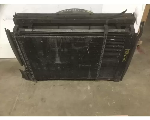 INTERNATIONAL 8100 COOLING ASSEMBLY (RAD, COND, ATAAC)