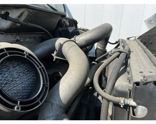 INTERNATIONAL 8100 Charge Air Cooler (ATAAC)