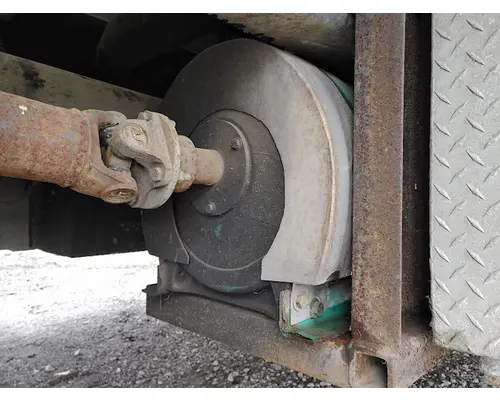 INTERNATIONAL 8100 Complete Vehicle