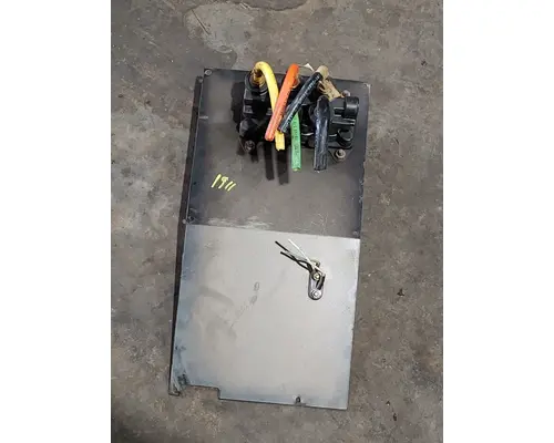 INTERNATIONAL 8100 Dash Panel