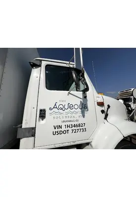 INTERNATIONAL 8100 Door Assembly, Front