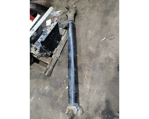 INTERNATIONAL 8100 Drive Shaft, Front