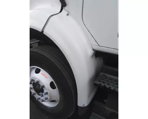 INTERNATIONAL 8100 FENDER EXTENSION