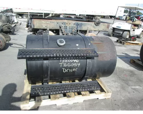 INTERNATIONAL 8100 FUEL TANK