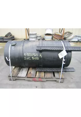 INTERNATIONAL 8100 FUEL TANK