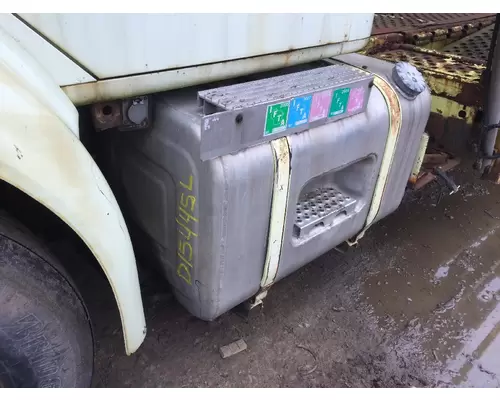 INTERNATIONAL 8100 Fuel Tank