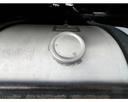 INTERNATIONAL 8100 Fuel Tank