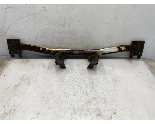 INTERNATIONAL 8100 Hood Hinge