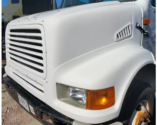 INTERNATIONAL 8100 Hood 