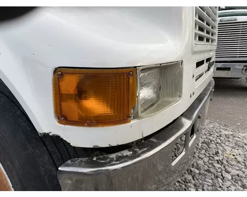 INTERNATIONAL 8100 Hood