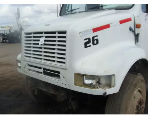 INTERNATIONAL 8100 Hood