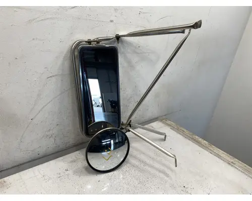 INTERNATIONAL 8100 Mirror (Side View)