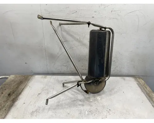 INTERNATIONAL 8100 Mirror (Side View)