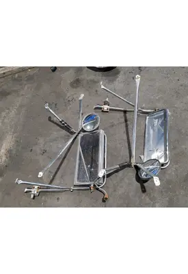 INTERNATIONAL 8100 Mirror (Side View)