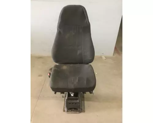 INTERNATIONAL 8100 SEAT, FRONT