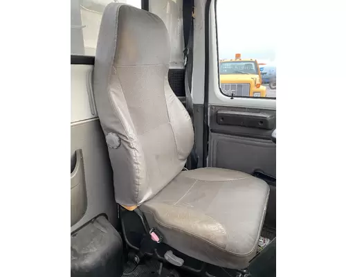 INTERNATIONAL 8100 Seat, Front