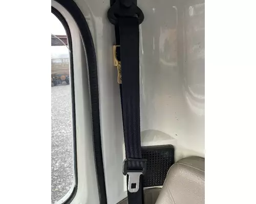 INTERNATIONAL 8100 Seat Belt