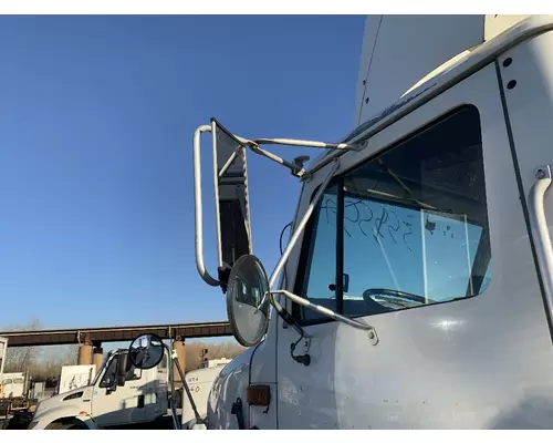 INTERNATIONAL 8100 Side View Mirror