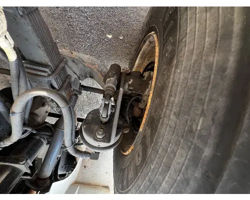 INTERNATIONAL 8100 Spindle  Knuckle, Front