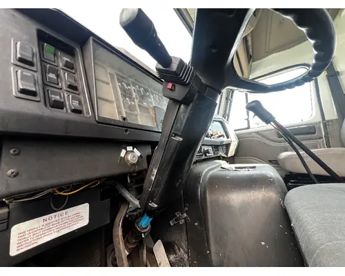 INTERNATIONAL 8100 Steering Column