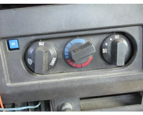 INTERNATIONAL 8100 TEMPERATURE CONTROL