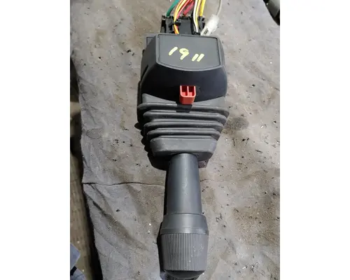 INTERNATIONAL 8100 Turn Signal Switch 