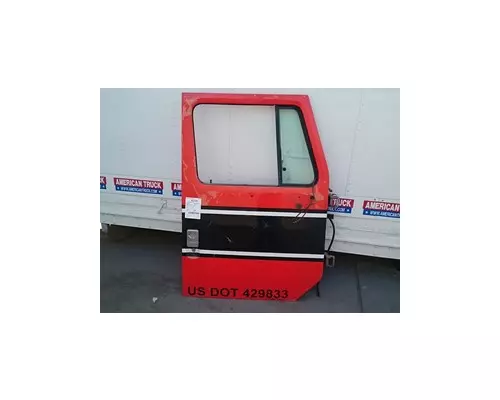 INTERNATIONAL 8200 Door Assembly, Front