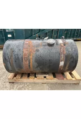 INTERNATIONAL 8200 Fuel Tank